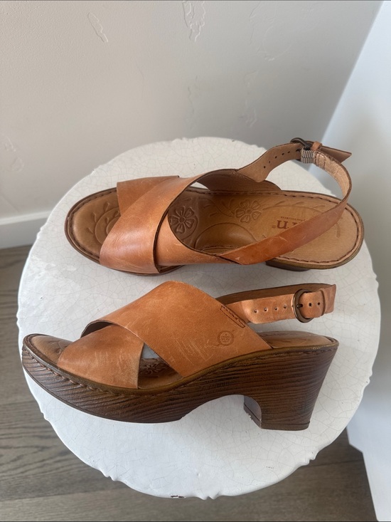 Born Shoes - Born Women's Tan Camel Leather Crossover Slingback Sandals Platform Size 10 EUC